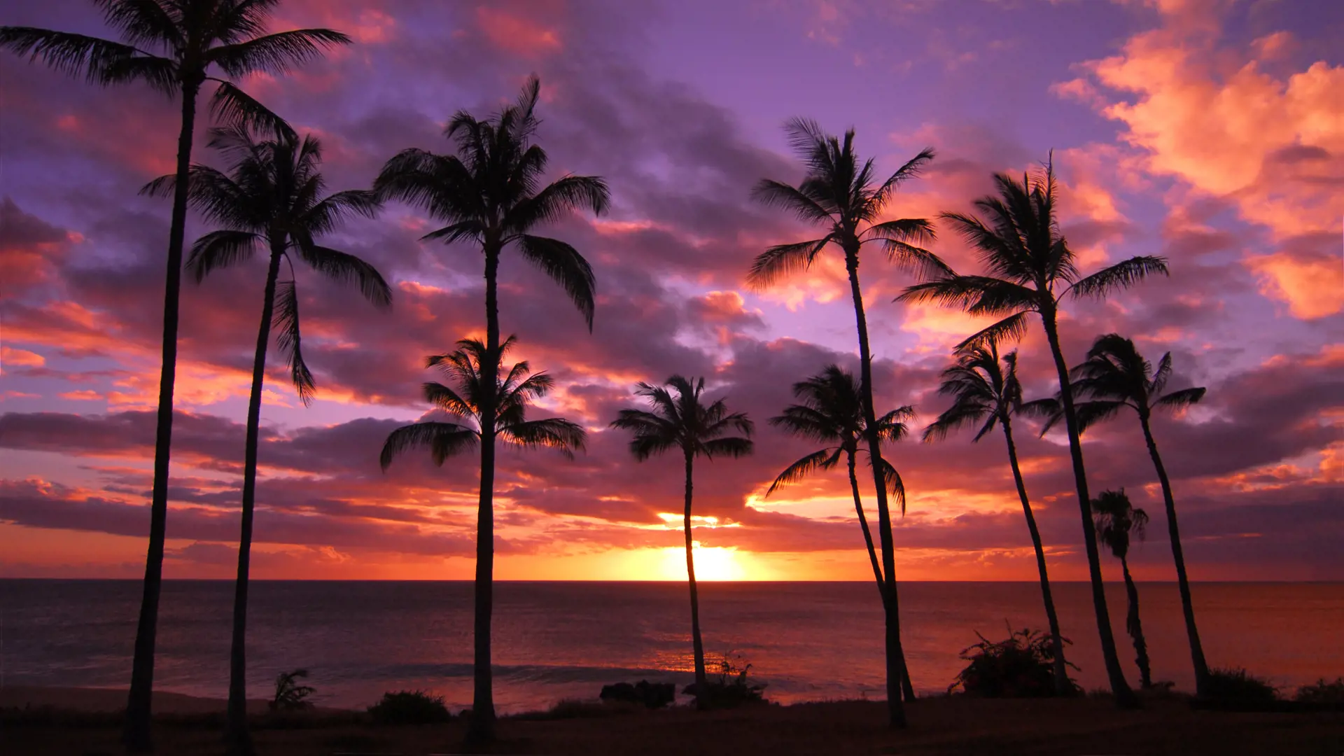 Hawaiian Sunset Molokai Hawaii.jpg