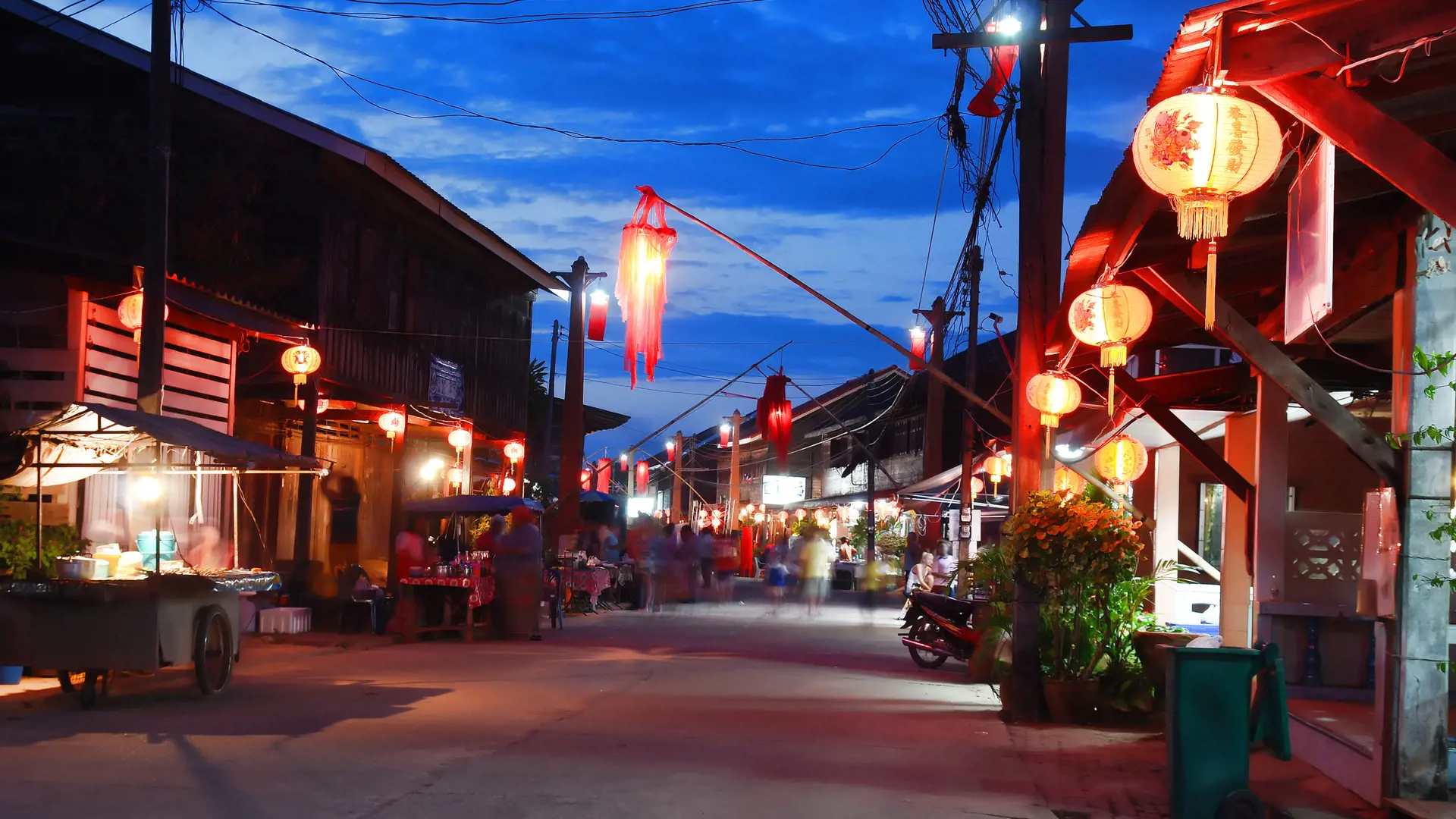 Koh Lanta_Old Town during Walking street festival_44012050.jpg