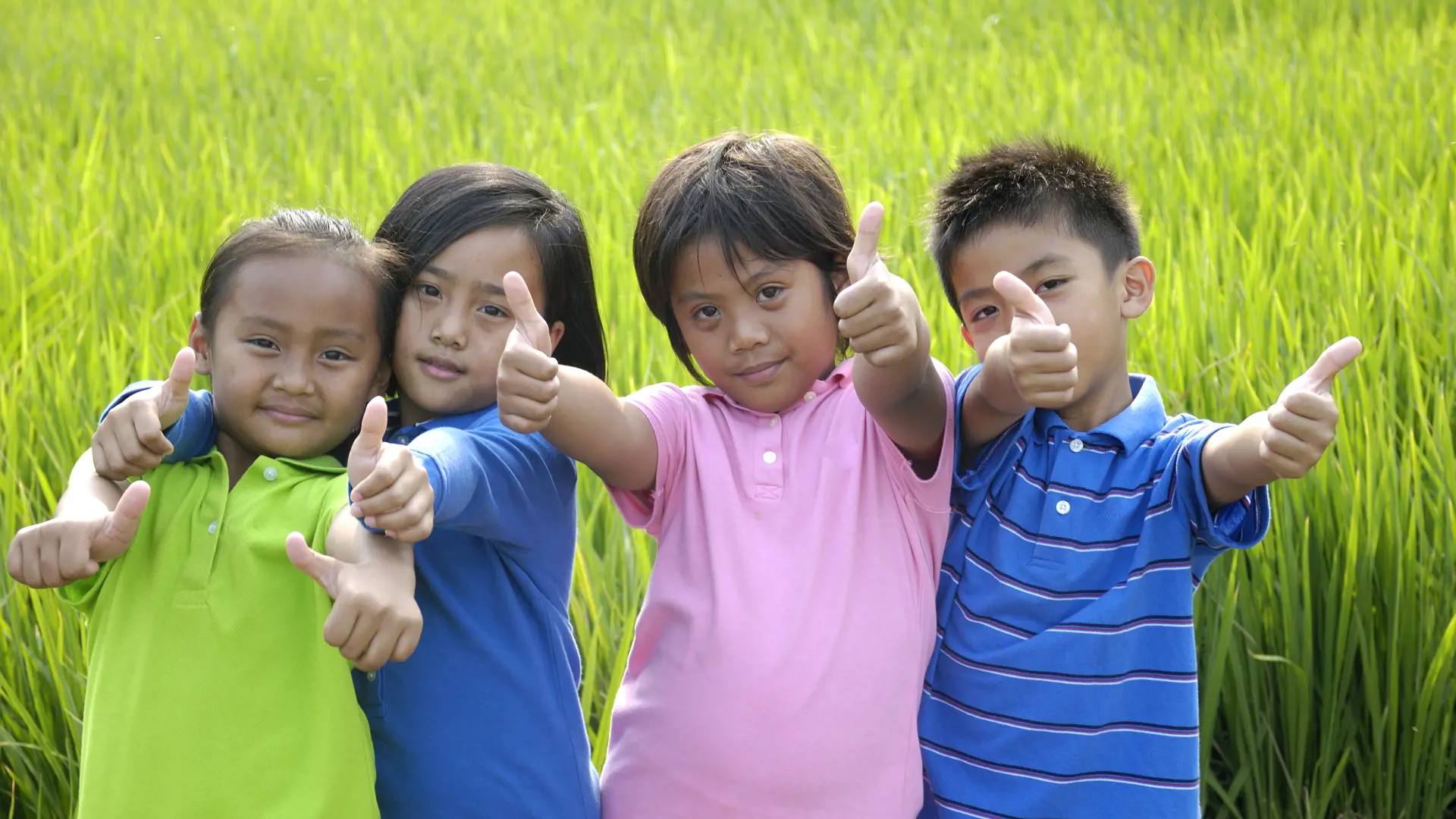 Børn i rismark.jpg